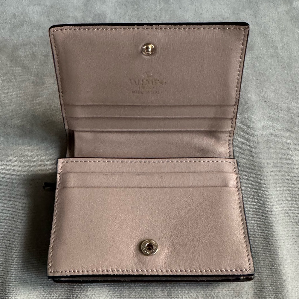 Valentino Beige Taupe Rockstud Compact Wallet - Picture 3 of 9